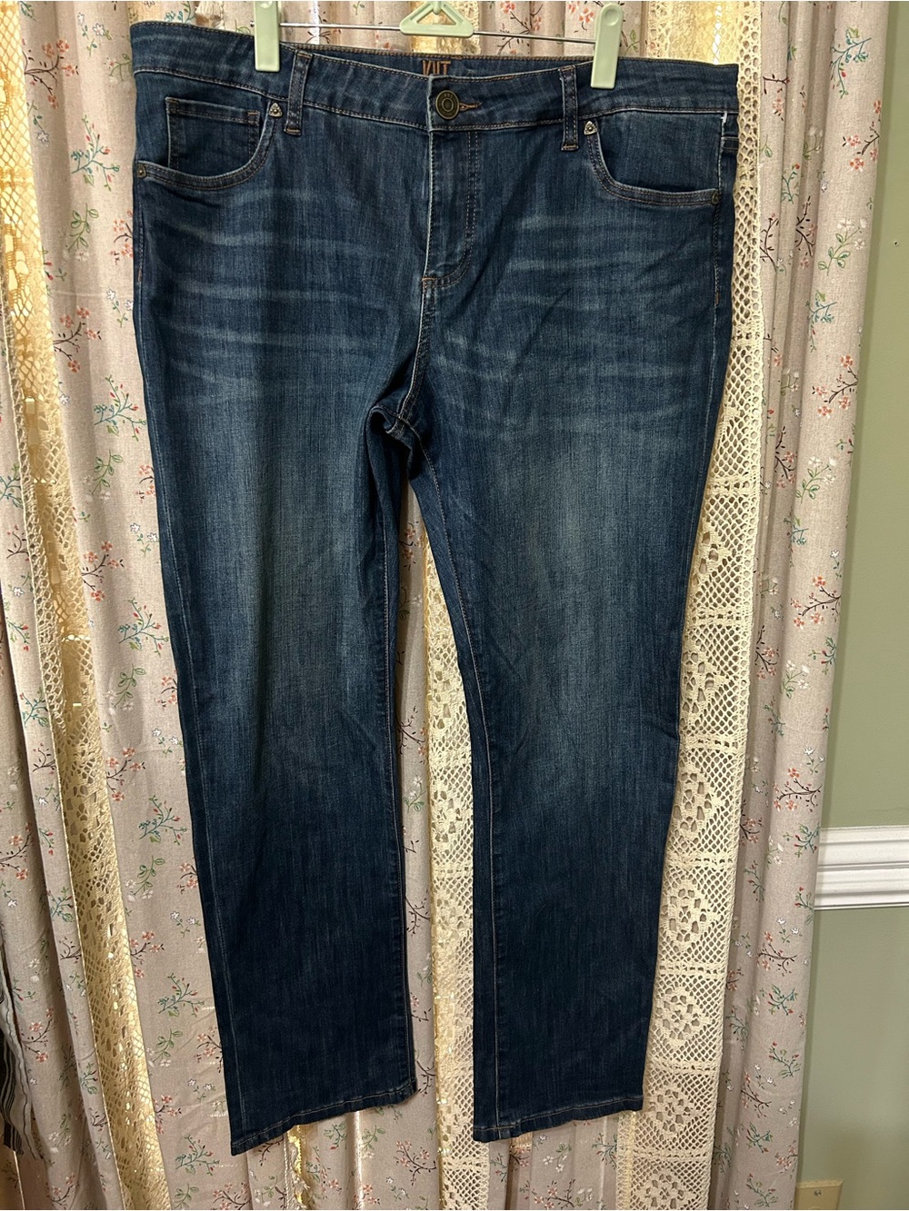 KUT from the Kloth Cheryl Straight Leg Jeans Dark Wash Size 16 NWOT